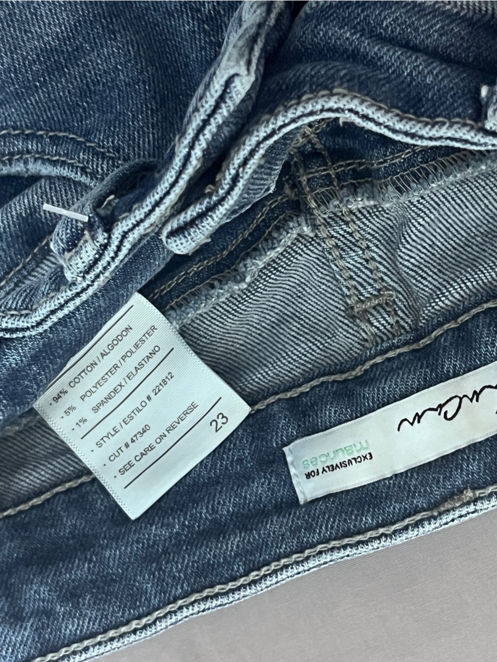 KanCan Distressed Skinny Jeans Size 23 - Picture 3 of 4